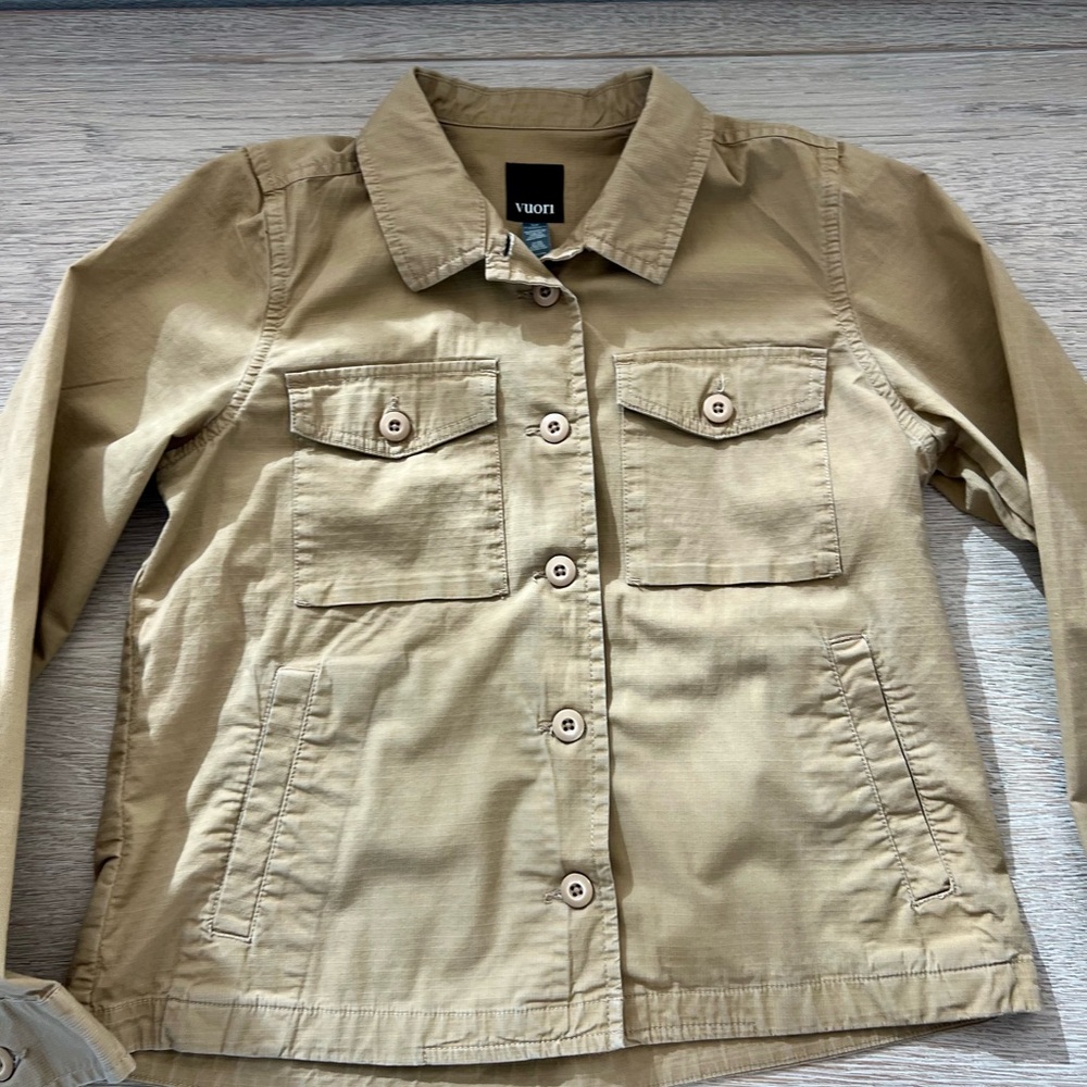Vuori Women's Ripstop Utility Jacket - Picture 3 of 8